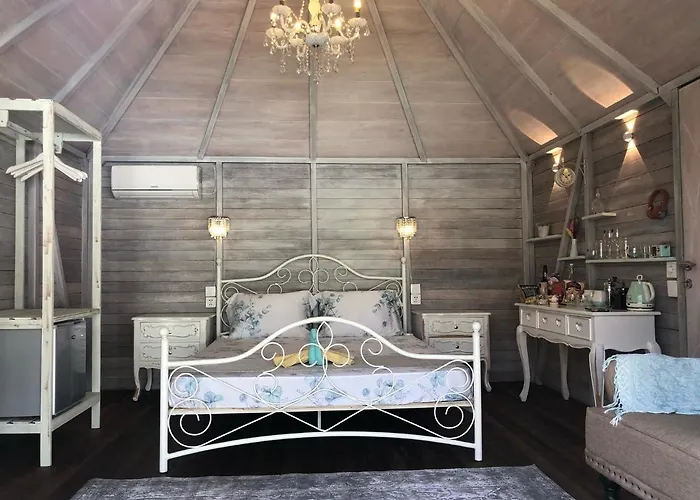 Bali Wow! Bungalows, Benoa Guest house