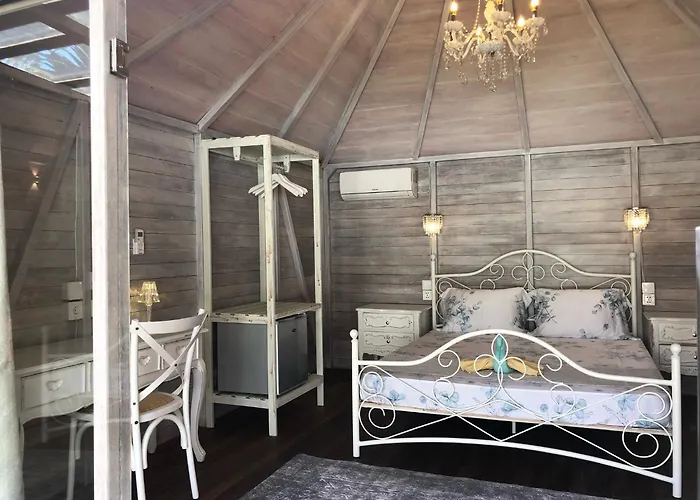 Bali Wow! Bungalows, Benoa Guest house Nusa Dua (Bali)